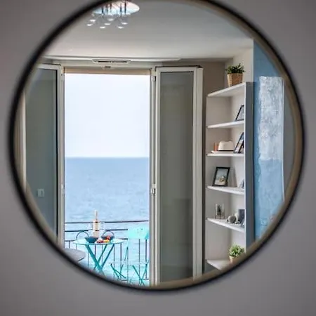 Le Balcon De La Baie Des Anges * 尼斯