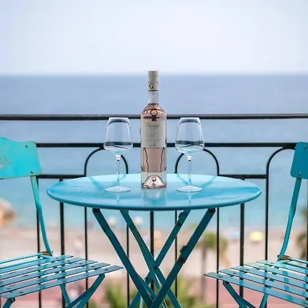 Апартаменты Le Balcon De La Baie Des Anges Ницца